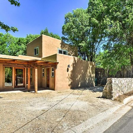 Cozy Home With Media Room Short Walk To Taos Plaza! ภายนอก รูปภาพ